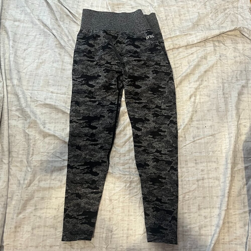 AYBL Evolve Camo Seamless Leggings - XL